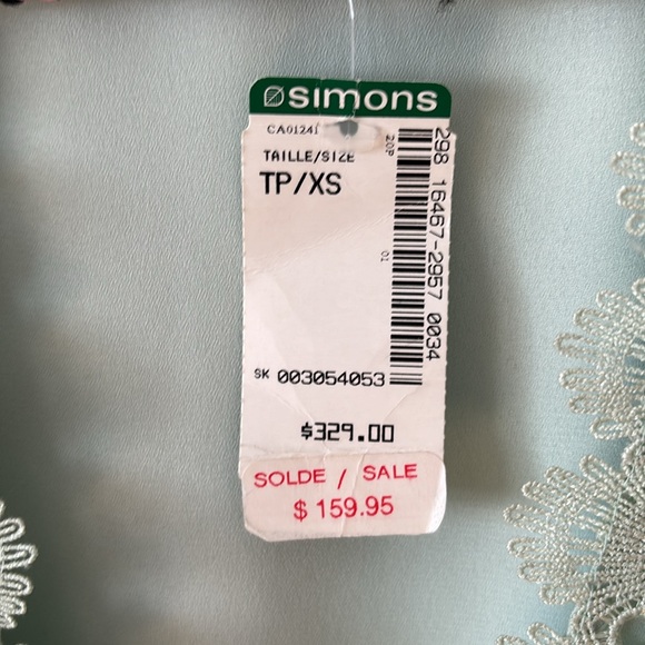 Gorgeous True Decadence at Simons light moss green dress - Picture 12 of 12